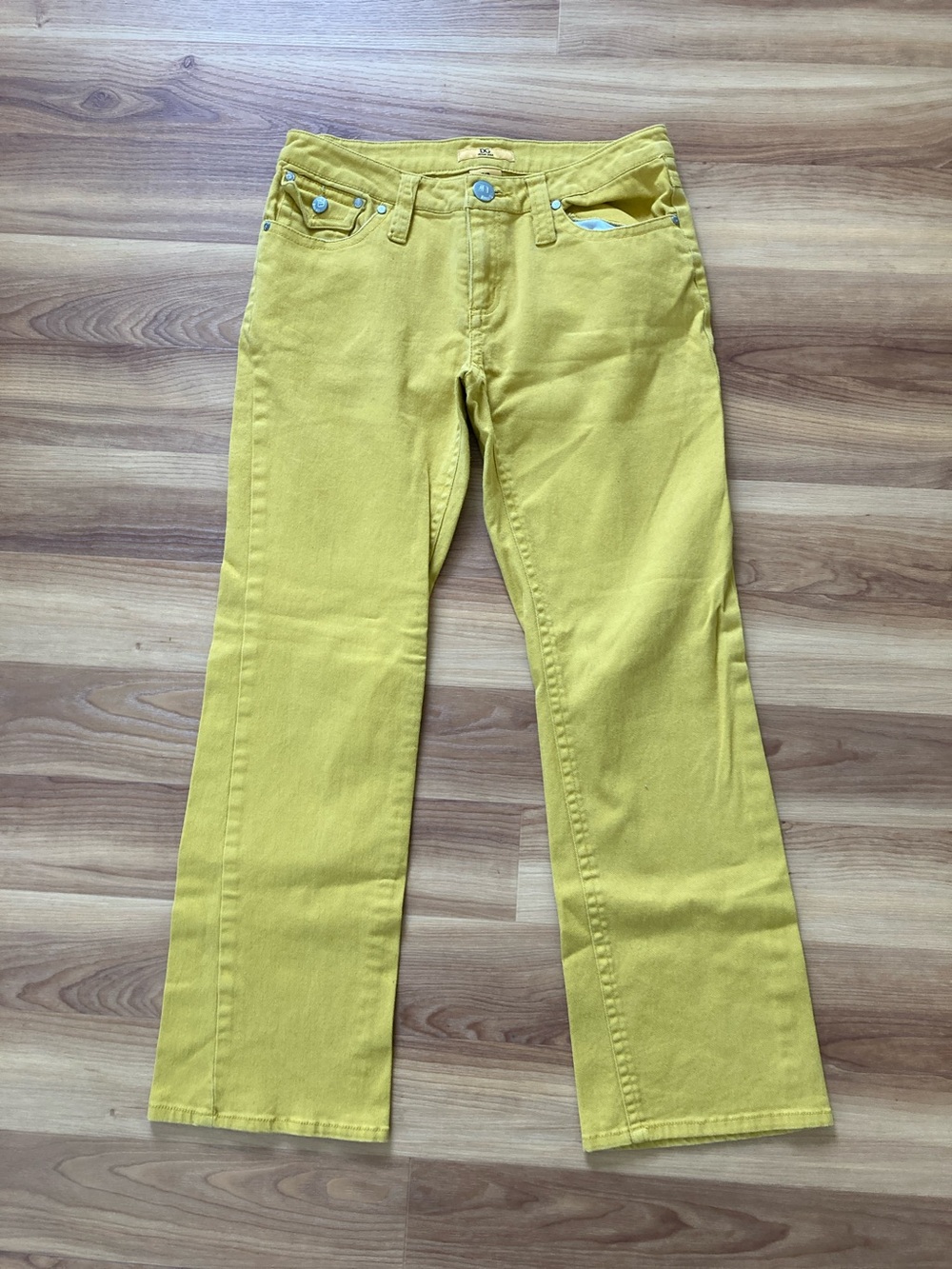 Women's Straight-Leg Jeans in Bright Mustard Yellow